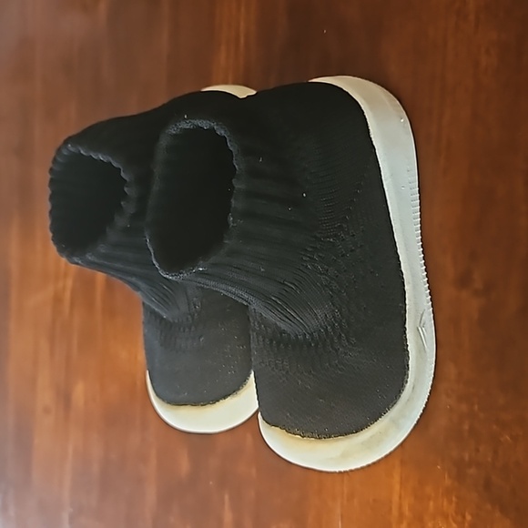 Toddler Sock Shoes Black 18-24M - Picture 2 of 8